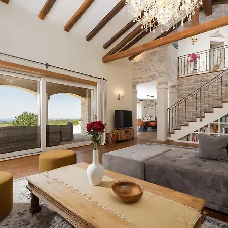 Dom wakacyjny Villa Kastelir *