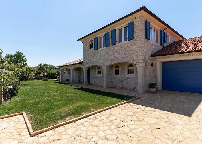 Villa Kastelir Feriehus *