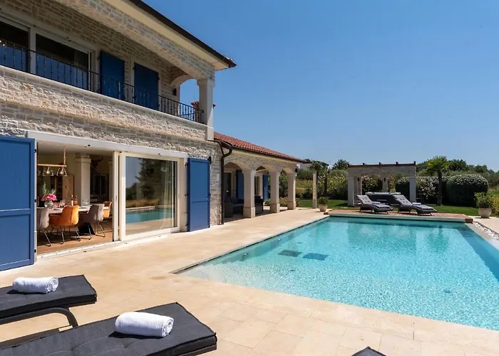 Feriehus Villa Kastelir Poreč